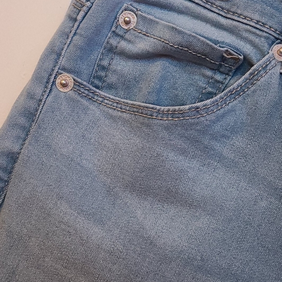 Light Blue Denim Jean - Picture 3 of 3